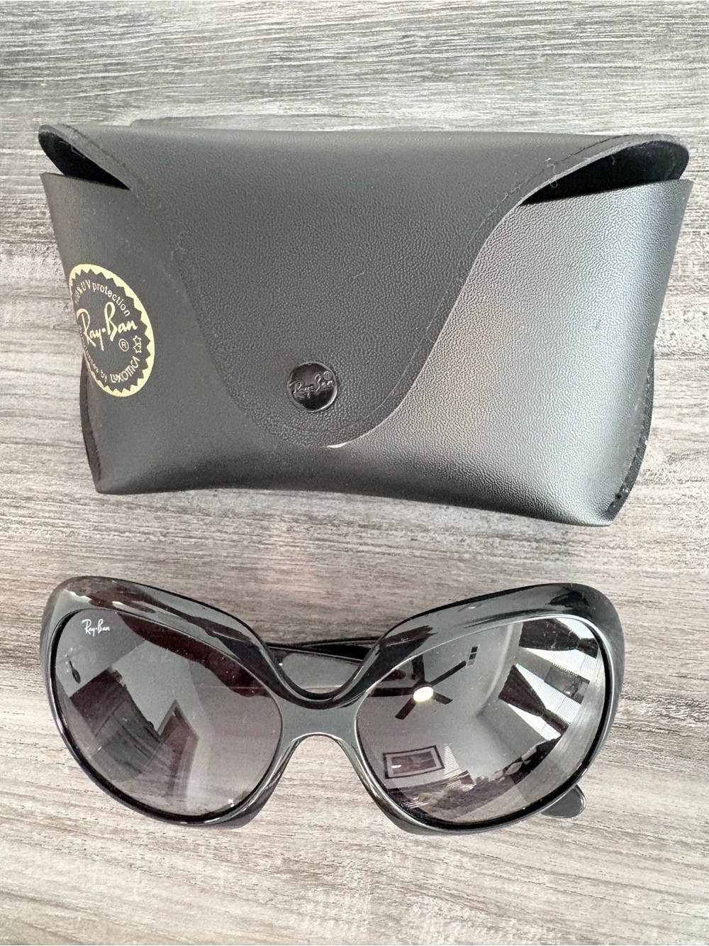 Ray-Ban Jackie Ohh II Black Oversized Sunglasses with Black Case - Like New